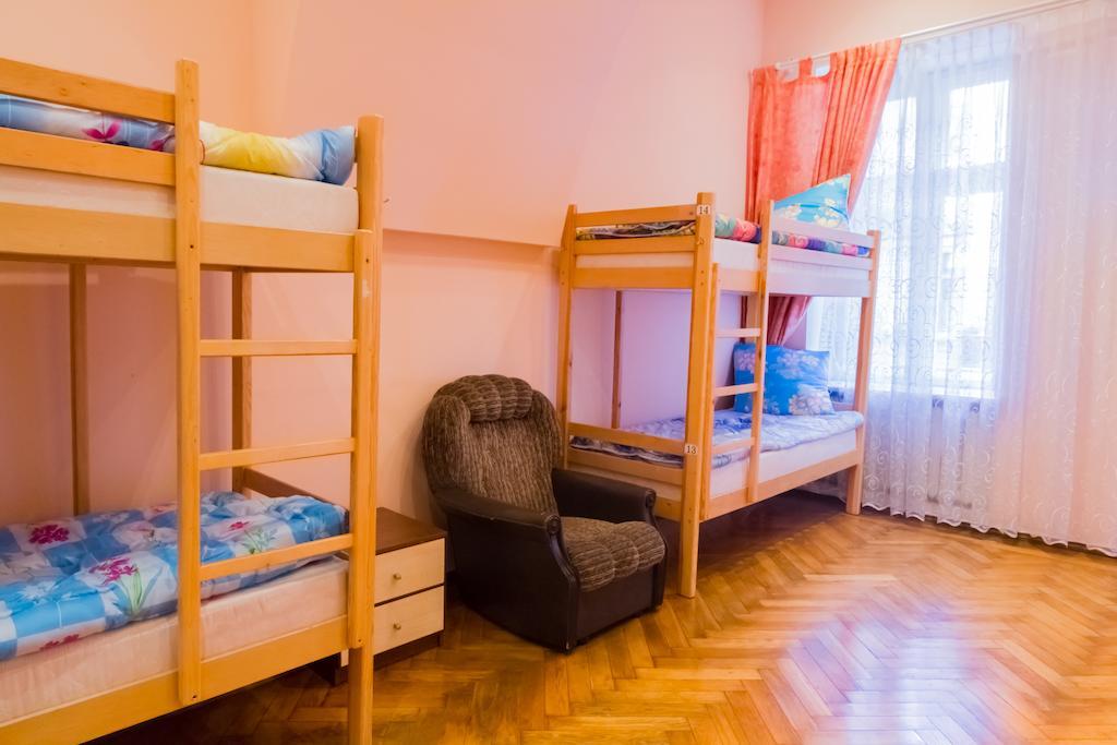 Taki Hostel Odessa Zimmer foto